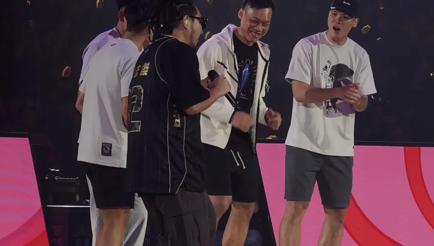 PLG/金曲歌王Matzka邀林志傑引退賽後夢幻合唱！嗨翻小巨蛋