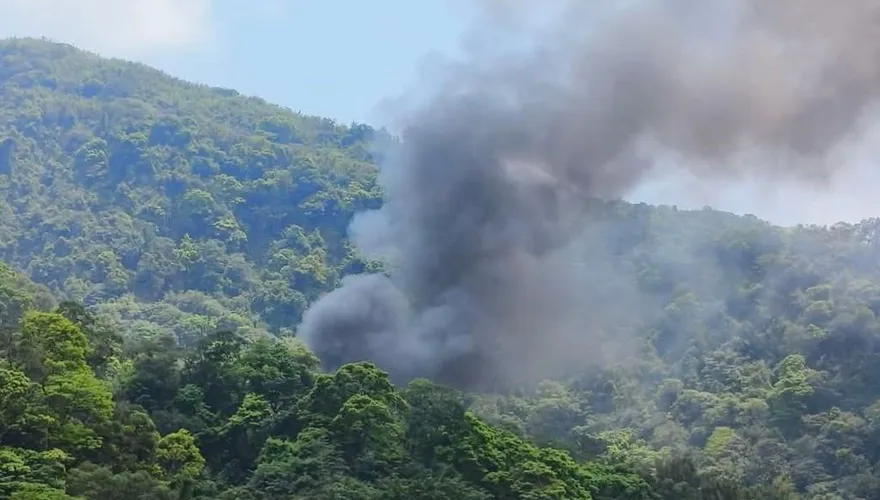 三峽三合院廚房燒起來「竄黑煙」　8旬翁重創命危