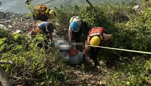 長照悲歌！嘉南大圳驚見空輪椅、手機　老夫妻散步雙雙溺斃