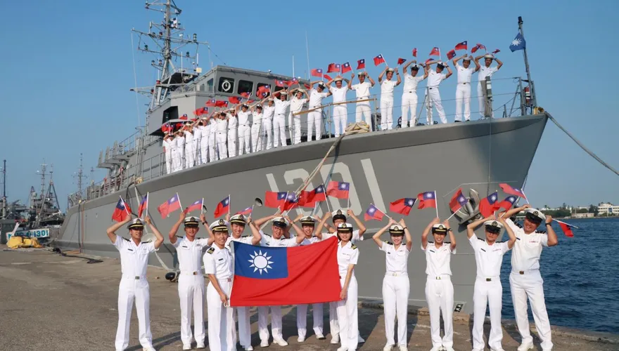 綠委提議海軍赴荷莫茲海峽協助掃雷　國防部：有創意