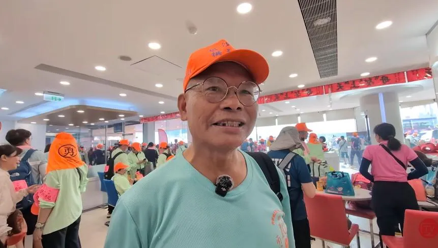 母重度昏迷！兒拿衣服鑽轎底奇蹟好轉　揭與白沙屯媽祖緣分