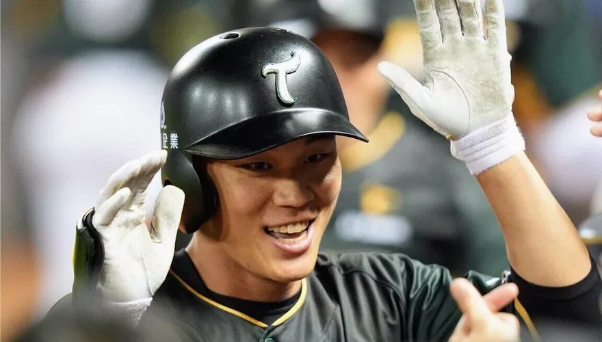 史上第28人！「大王」王柏融百轟達陣　5月大巨蛋風光表揚
