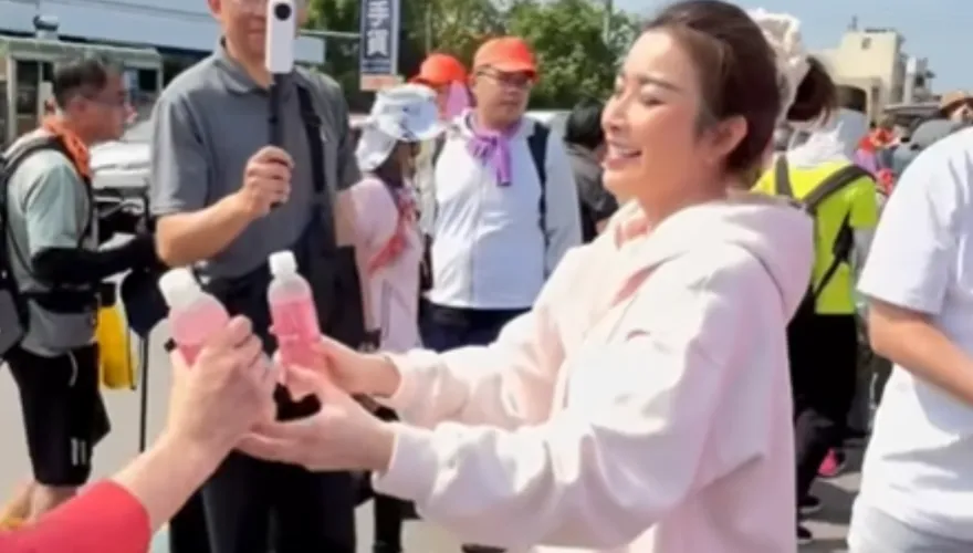 許維恩抗癌後現身白沙屯發水　感謝媽祖保佑：讓我走過恐懼