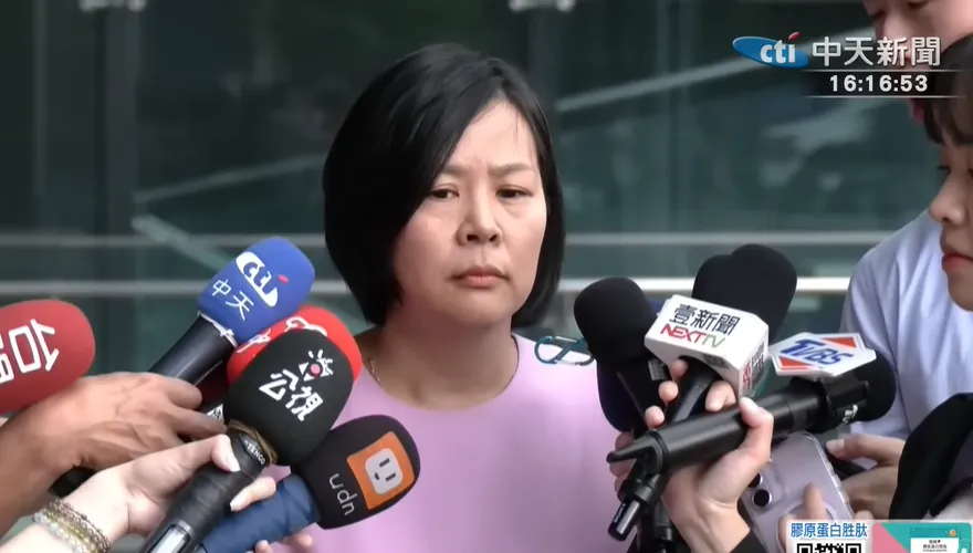 李貞秀被鍘暗藏權力重組計畫　民眾黨主席都是為了「她」？