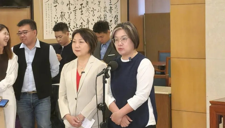 范雲大翻車！批「鄭習會」申請民主基金會補助　陳以信狠打臉