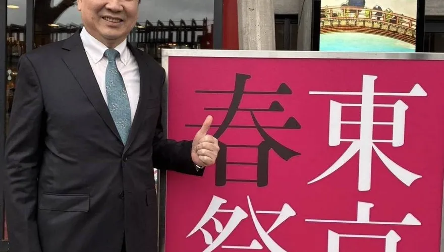 比喻老車該進廠維修　駐日代表李逸洋自曝返台治療