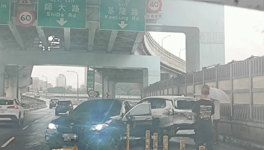 「水源快」車禍全線封、進城塞爆　他打滑失控釀禍