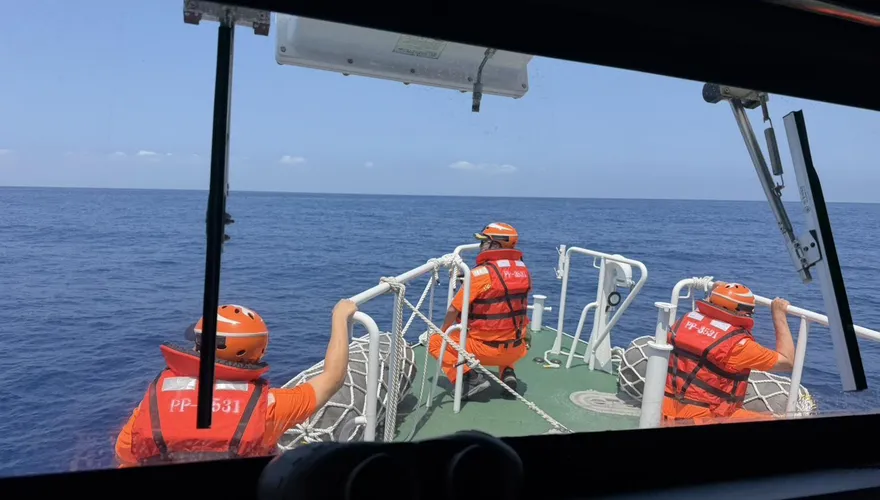 搶救分秒必爭！恆春白沙灣潛水客失蹤　海巡、空中偵察機出動