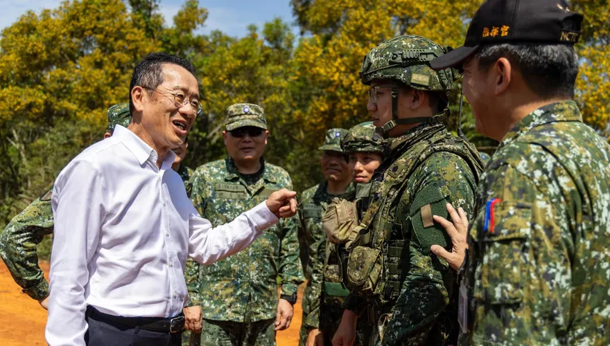 國軍新式基地訓練10天9夜上路！顧立雄親盯TAK系統