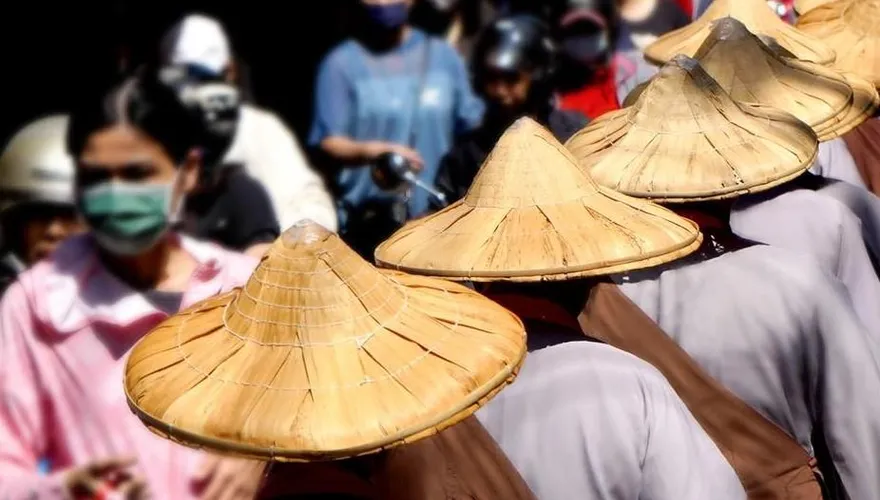 佛光山開山60週年！　220人5/3展開全台行腳托缽祈福