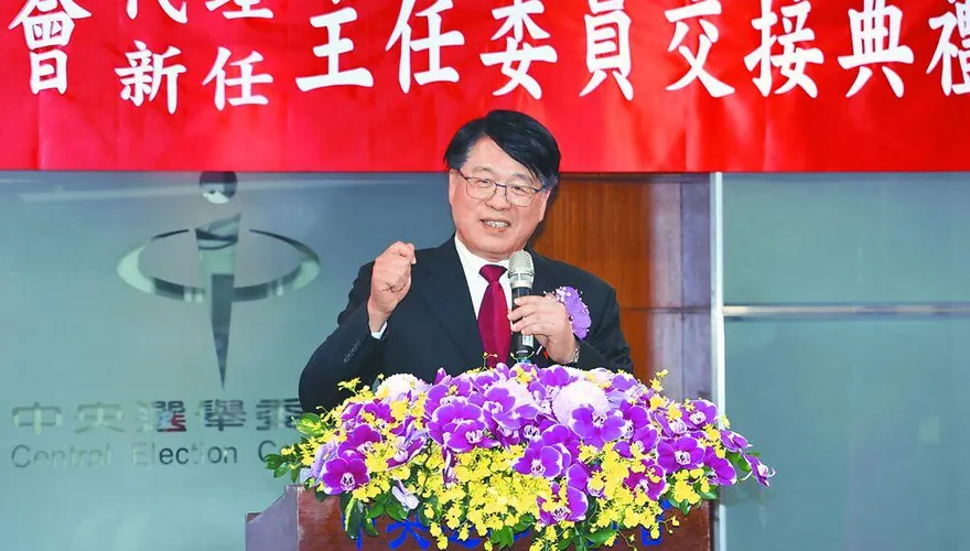 陸配爭議　游盈隆點名陸委會：要承擔責任
