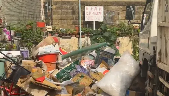 彰化婦囤物成山！1年清4次又堆滿....議員直擊大鼠亂竄嚇歪
