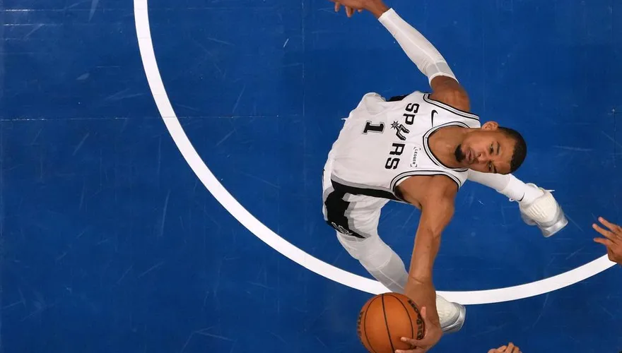 NBA/文班亞馬39分15籃板　馬刺擒灰狼系列賽2比1
