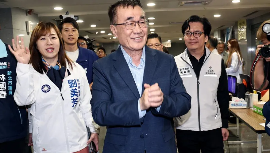 蘇陣營驚傳造假李四川出身遭打臉！李競辦一句話嗆爆蘇巧慧