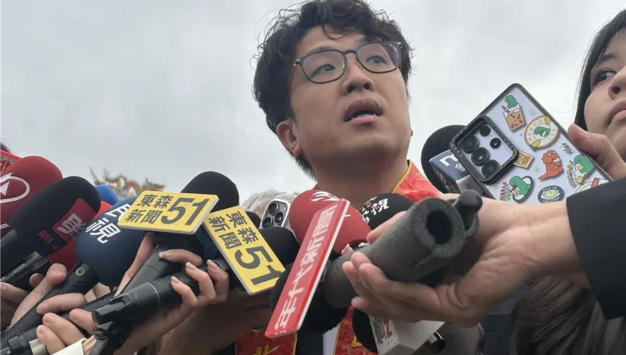 沈伯洋不打老鼠了！「最新人設」影片曝光　青鳥嗨爆