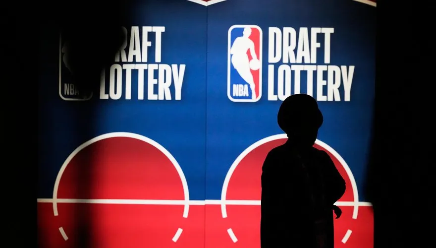 桃色陷阱！NBA公鹿隊老闆與華裔女「一夜情」　遭狠勒索百億