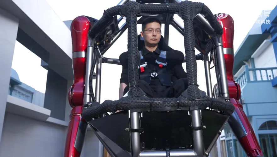 登《時代》雜誌封面！宇樹王興興攜載人變形機甲亮相