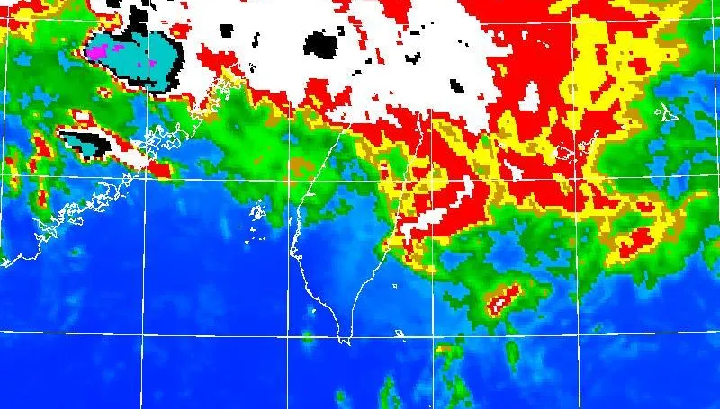 梅雨鋒面橫掃！北部氣溫斷崖式大跳水　5/16起高溫回歸