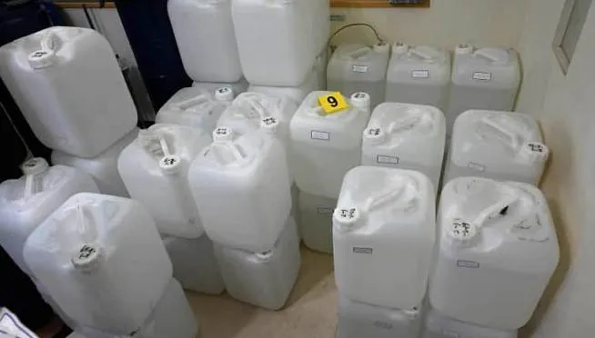 影/嘉市破製毒工廠！查扣依托咪酯成品及原料逾40公斤　3嫌遭起訴