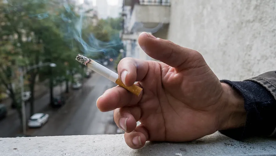 不抽菸也會得肺癌！醫示警「咳嗽超過2周」小心存活率剩10％