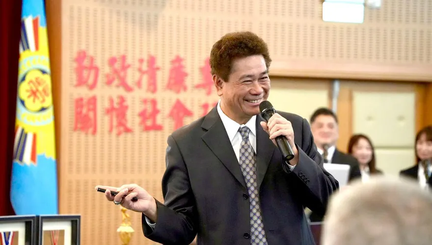 同仁控訴咆哮、拍桌！遭爆3起職場霸凌申訴　陳義信：講話大聲了點