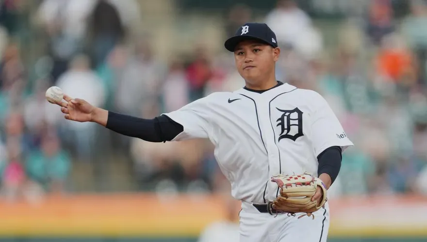 MLB/李灝宇先發4支0　秀飛撲攔截滾地球美技