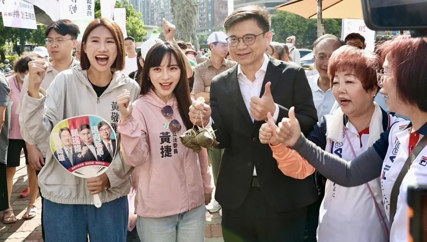 綠黨職改選鬧烏龍！賴瑞隆投票卡關、黃捷跑錯地方領嘸票