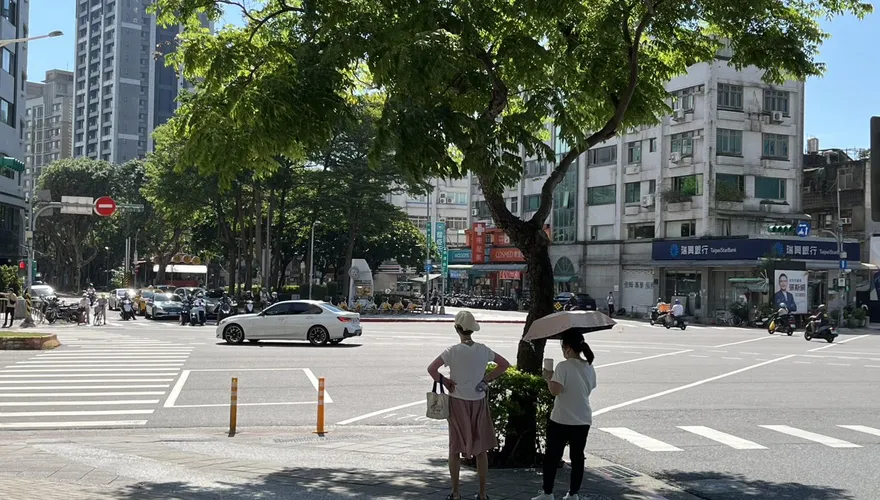 氣象署：聖嬰年將迎暖冬　高溫趨勢「遞延至明年春夏」