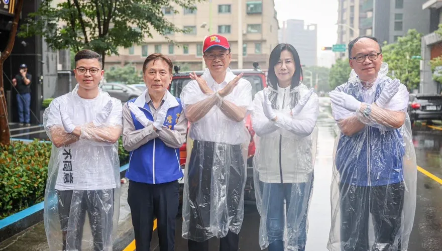 尹乃菁請辭國民黨文傳會主委　凌濤推薦詹江村接任拚空戰