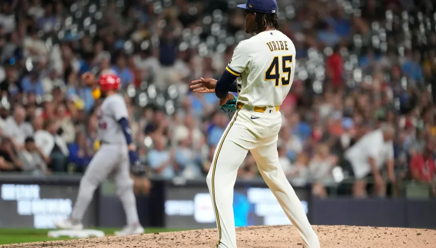 MLB/朝對手做不雅動作挑釁　釀酒人右投被禁賽+罰錢