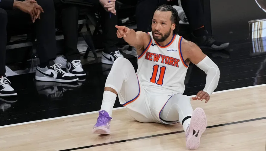 NBA/被布朗森怒吼「閉上該死的嘴」！尼克主帥沒生氣反讚：做的真好