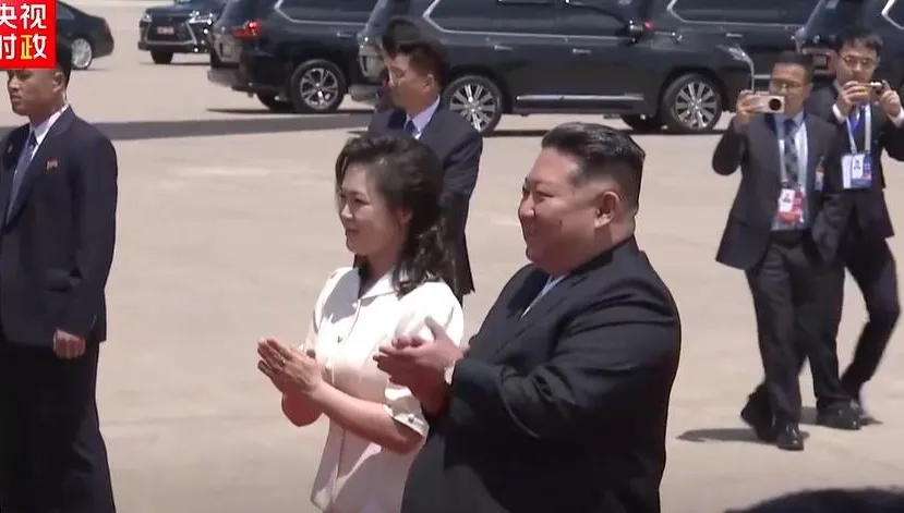 睽違7年！習近平今午抵平壤訪問　金正恩夫婦親到機場迎接