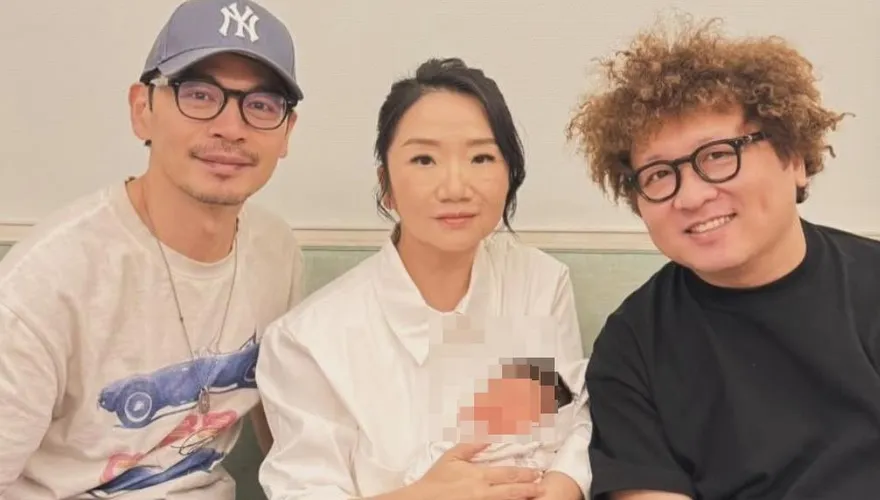 抱到納豆女兒了！陶晶瑩曬合照吐心聲　感嘆歲月：從未想像過的畫面