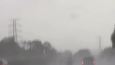 大雨開雙黃燈掀論戰！國道警認證沒違規　但做錯1事將開罰