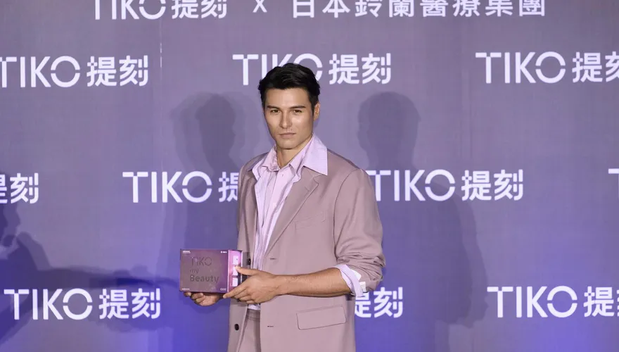 累到睡不飽！鳳小岳手握7代言狂賺千萬　罕吐一度想放棄演戲