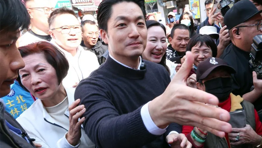 沈伯洋狂開戰場全被蔣萬安KO！凌濤3點神解析：急了