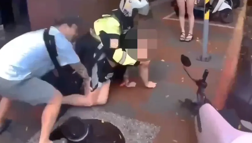 影/三口家買飯遇警匪扭打　北市勇爸化身英雄助逮2條通