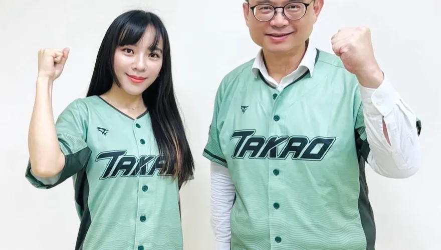 台灣版劉光弼？賴瑞隆照片變地獄哏　網驚根本鐵拳
