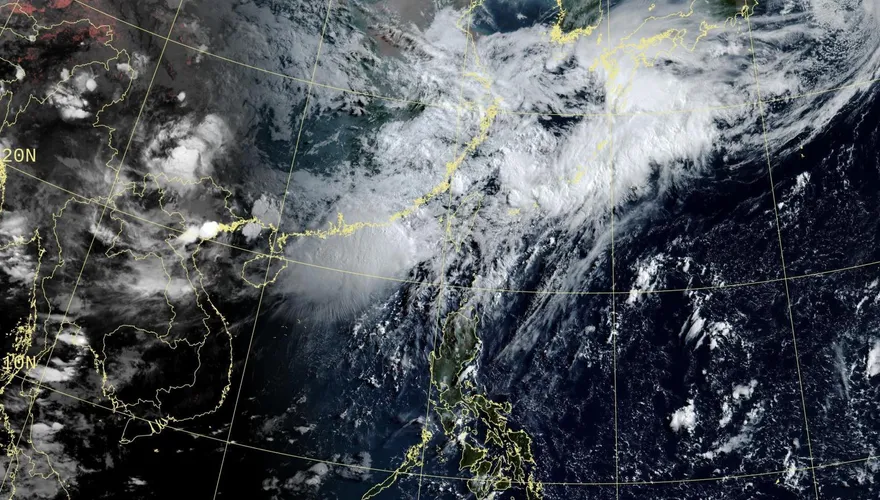 鋒面遠離！中南部仍防雷雨　「熱帶擾動」最新動向曝