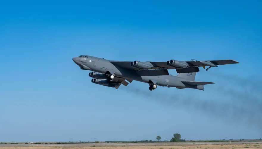 6月全球軍機失事頻傳　T-34C、B-52H等墜毀累計超過30人殉職