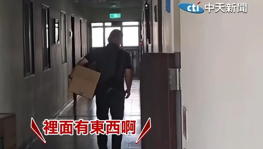 宜蘭消防局爆假帳案再被搜索！局長徐松奕被帶走偵訊