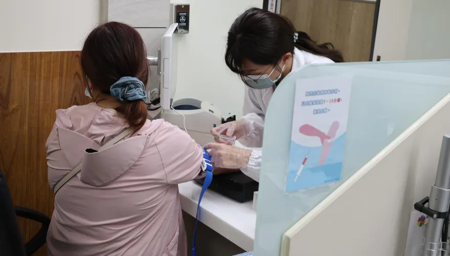 腎結石3個月復發！6旬婦卻揪出副甲狀腺瘤