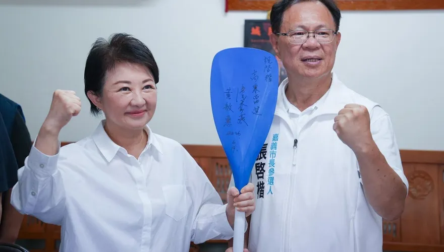 藍白合大躍進！盧秀燕、黃敏惠合體張啓楷　嘉義颳媽媽市長旋風