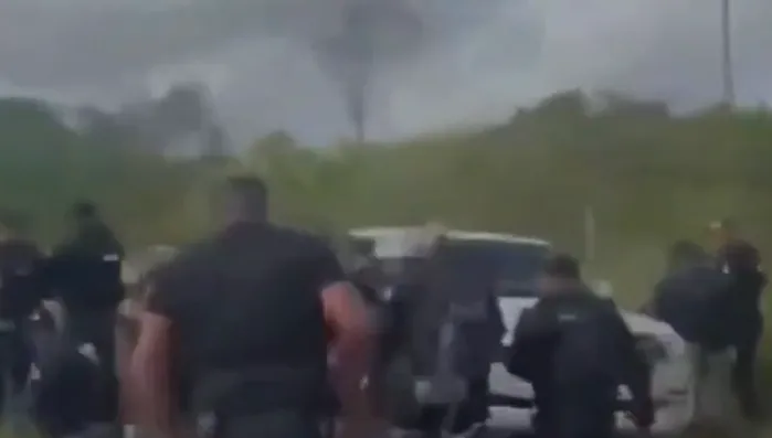 影/總統遇險！哥斯大黎加非法礦區突傳爆炸　驚人畫面曝