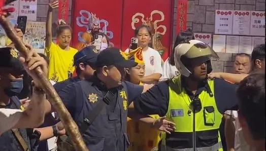 影/西羅殿踢館玄濟宮「斬惡鬼」對峙　尬電怒批：忘恩負義