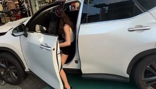 影/桃園離譜媽「毒駕撞車衝進店家」！車上竟載3歲幼女
