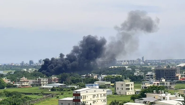 新竹空軍基地驚傳火警！陸勤部：包商清洗油池引發氣爆
