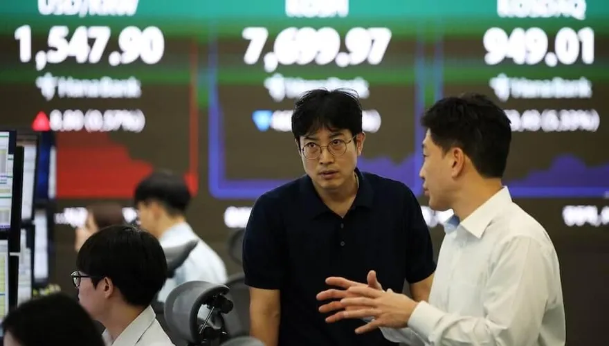 亞股全倒！韓股狂瀉10%領跌　一度觸發熔斷