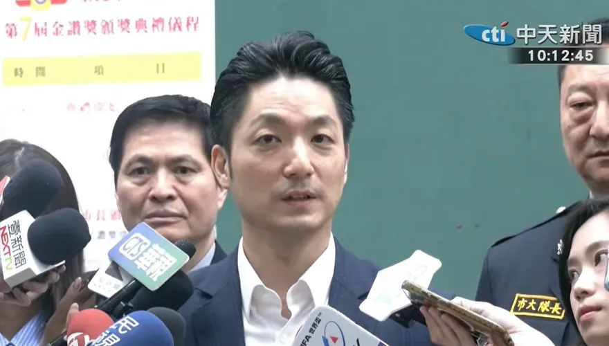 沈伯洋慘被「史詩級輾碎」！蔣萬安：民調都是參考