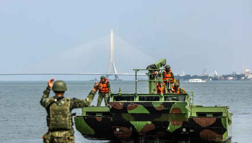 直擊！死守台北政經中樞！工兵淡水河布防　祭出這招炸敵軍